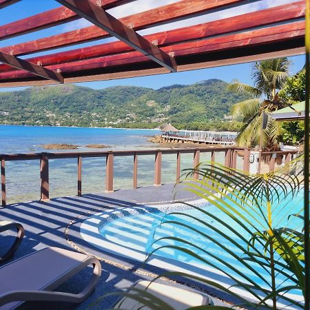 Drake Seaside Studio Apartments Bel Ombre Bagian luar foto