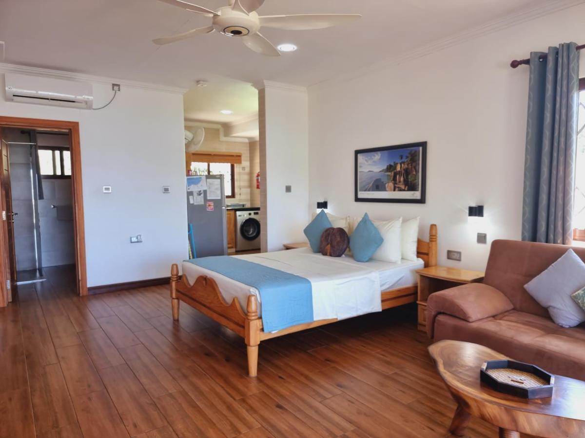 Drake Seaside Studio Apartments Bel Ombre Bagian luar foto