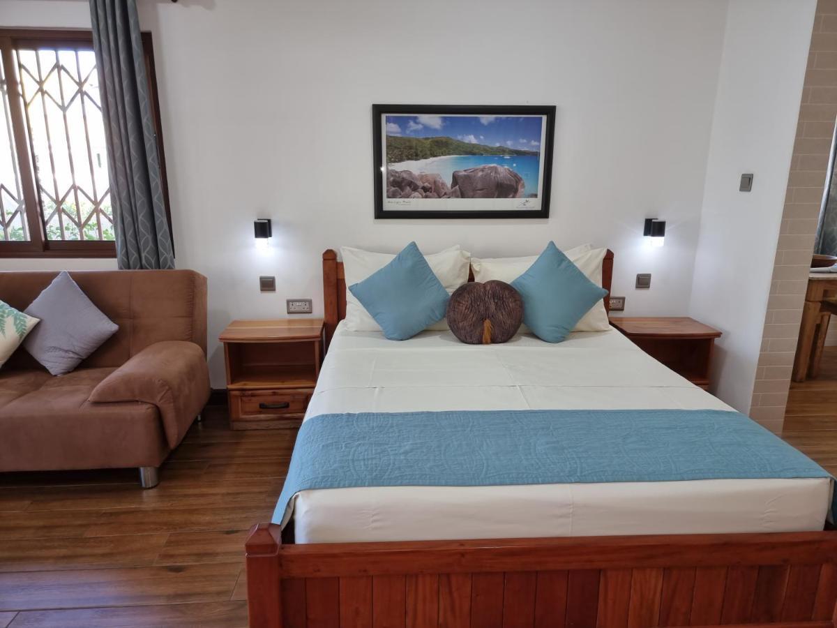 Drake Seaside Studio Apartments Bel Ombre Bagian luar foto