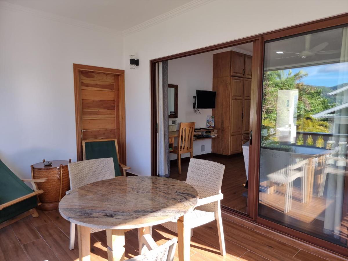 Drake Seaside Studio Apartments Bel Ombre Bagian luar foto