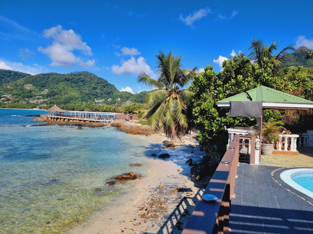 Drake Seaside Studio Apartments Bel Ombre Bagian luar foto