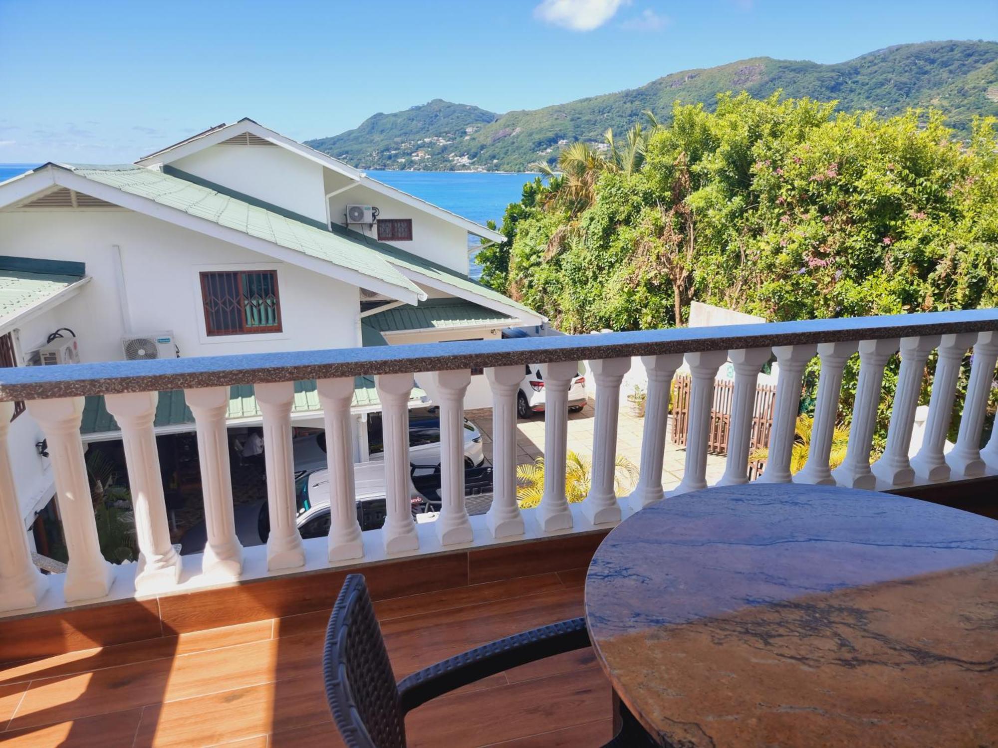 Drake Seaside Studio Apartments Bel Ombre Ruang foto
